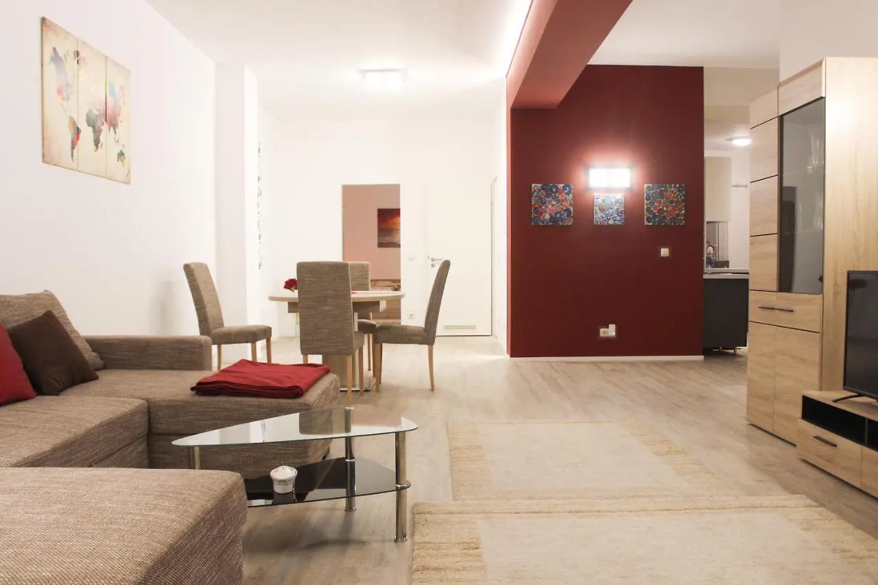 Grand Appartement Nahe Mueggelsee Berlin 0*,  Almanya